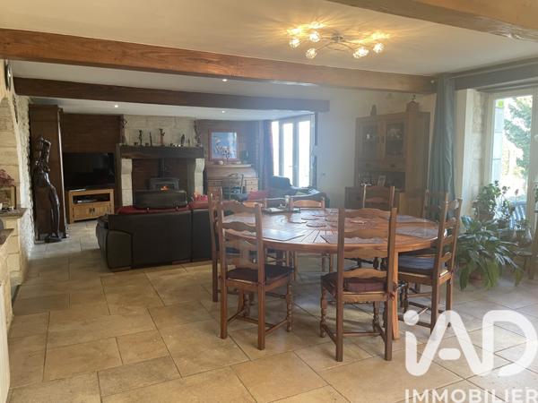 Maison à vendre 7 pièces 205 m² Chevanceaux