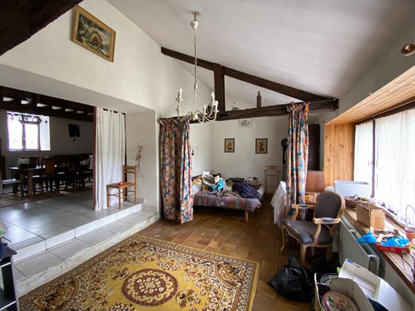 Maison 6 pièces – 211 m² environ à Pont-Péan (ref : 72800)