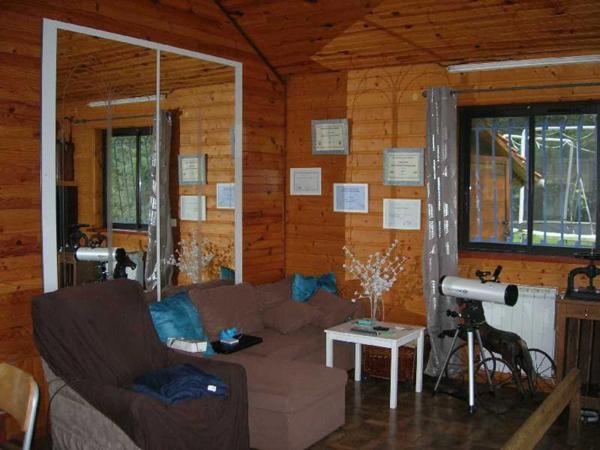 A 8 MINUTES DE LIMOGES SECTEUR ISLE MAGNIFIQUE MAISON PIERRE DE 159 M² 4 CHAMBRES PLUS UN CHALET ET UNE DEPENDANCE