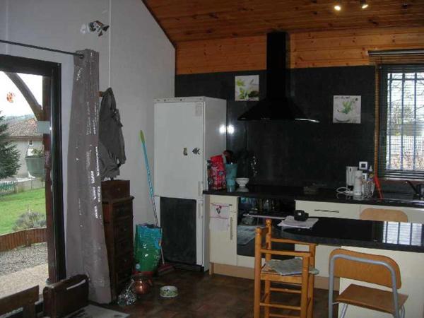 A 8 MINUTES DE LIMOGES SECTEUR ISLE MAGNIFIQUE MAISON PIERRE DE 159 M² 4 CHAMBRES PLUS UN CHALET ET UNE DEPENDANCE