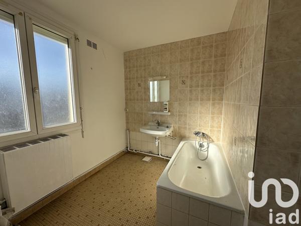 Maison à vendre 4 pièces 75 m² Issoudun