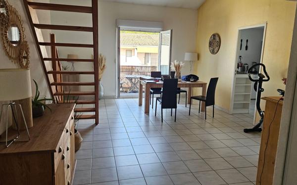 Appartement à vendre    3 pièces • 76 m2 Marguerittes