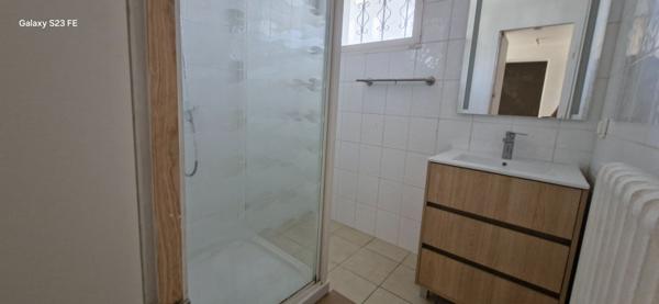 A LOUER - PORTET SUR GARONNE - Maison T4 Plain Pied  avec jardin et GARAGE - G1318-JG