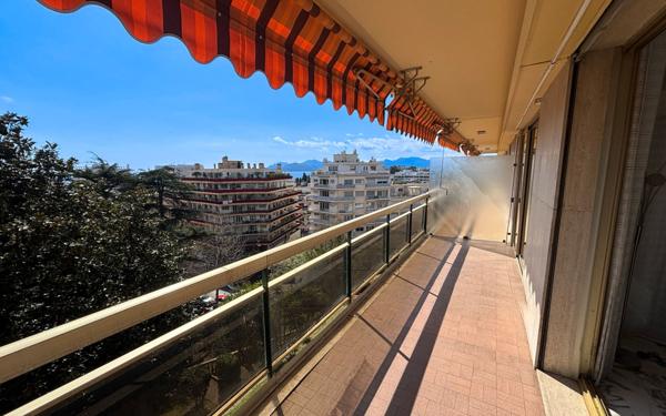 Appartement à vendre    3 pièces • 73,57 m2 Cannes