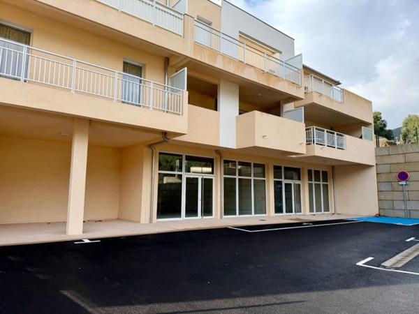 Location / Local Commercial à Ajaccio (20090)