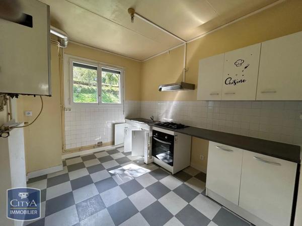 Appartement à louer 4 pièces 80.8m²