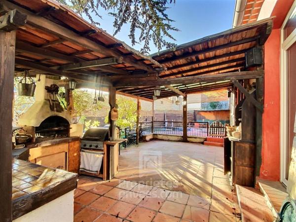 Villa Levens 7 pièce(s) 132 m2