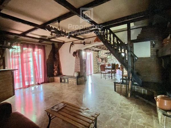 Villa Levens 7 pièce(s) 132 m2