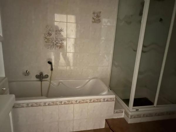 Appartement à louer 4 pièces 81.17m²