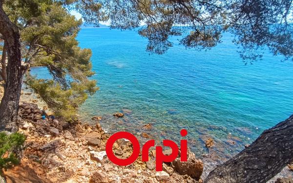 Appartement à vendre    1 pièce • 17 m2 Bandol