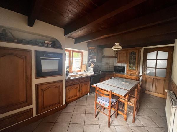 Maison à vendre |  Le Saint |  4 pièces | 134 m²