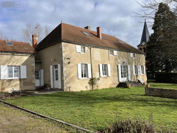 Maison à vendre à Broût-Vernet dans l'Allier (03110), ref : 63022-38