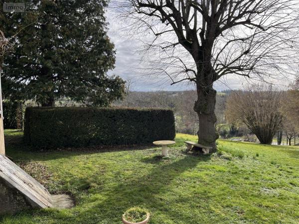 Maison à vendre à Broût-Vernet dans l'Allier (03110), ref : 63022-38