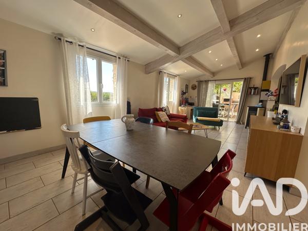 Maison à vendre 4 pièces 133 m² Cuers