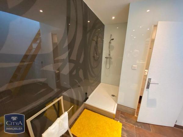 Appartement à louer 1 pièce 33m²