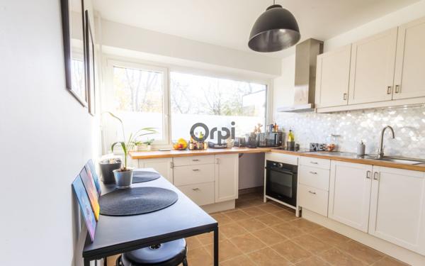 Appartement à vendre    3 pièces • 72,54 m2 Châtenay-Malabry