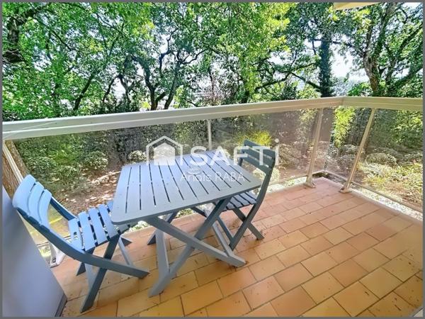 Appartement idéalement situé vendu meublé