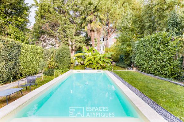 Maison des années 30 avec piscine et garage