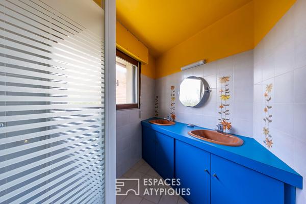 La maison à l’architecture atypique avec jardin