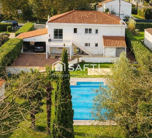 Maison de famille, 5 chambres, piscine, grand terrain