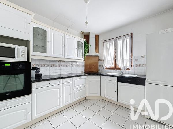 Maison à vendre 5 pièces 86 m² Montfermeil