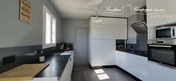 Saint-Rémy-de-Provence (13210) Bastide T4 + garage proche commodités