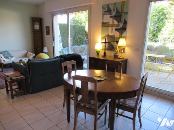 F3 de 73 m² en rez de jardin 