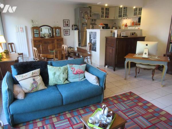 F3 de 73 m² en rez de jardin 