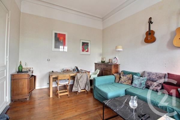 Appartement T5 à vendre  5 pièces - 128,43 m2 BORDEAUX - 33