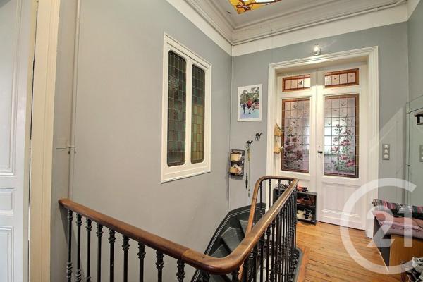 Appartement T5 à vendre  5 pièces - 128,43 m2 BORDEAUX - 33