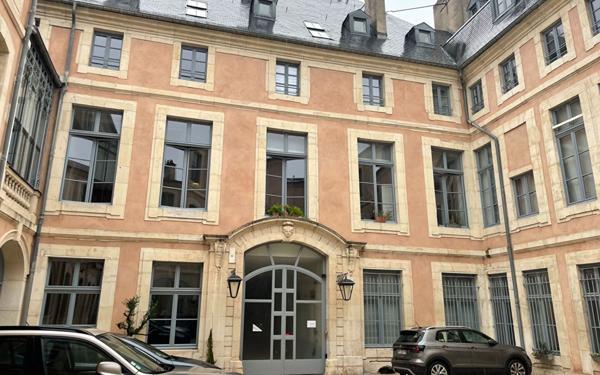 Appartement à louer    2 pièces •  Nancy