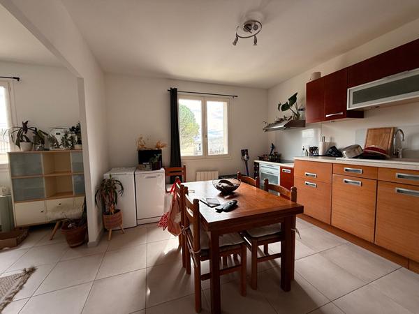 APPARTEMENT AVEC JARDIN A CARCASSONNE