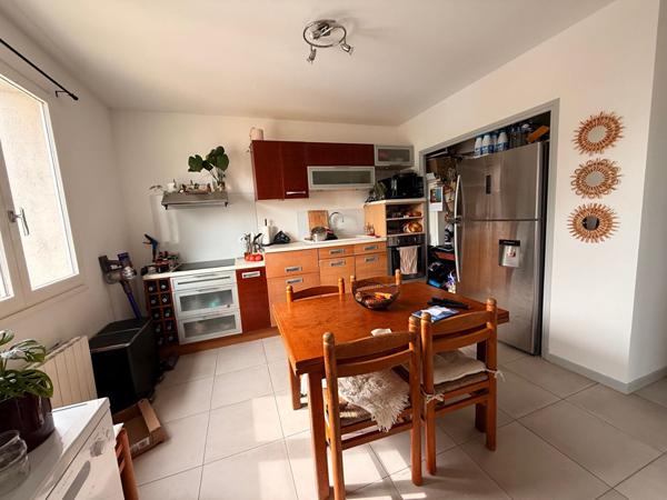 APPARTEMENT AVEC JARDIN A CARCASSONNE