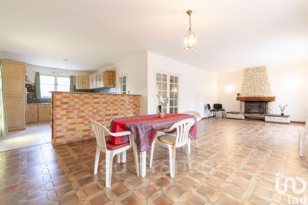 Maison à vendre 5 pièces 198 m² Freneuse
