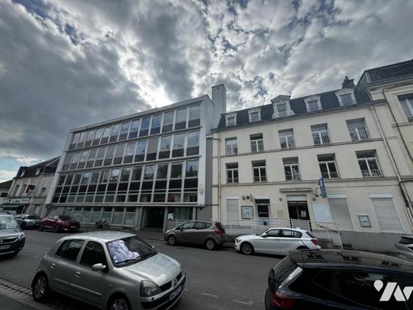 CAMBRAI CENTRE VILLE - IMMEUBLE A USAGE DE BUREAUX