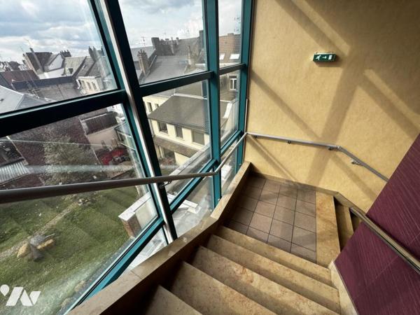 CAMBRAI CENTRE VILLE - IMMEUBLE A USAGE DE BUREAUX