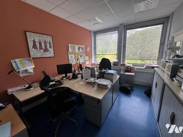 CAMBRAI CENTRE VILLE - IMMEUBLE A USAGE DE BUREAUX