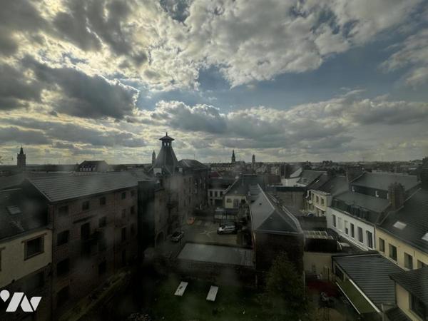 CAMBRAI CENTRE VILLE - IMMEUBLE A USAGE DE BUREAUX