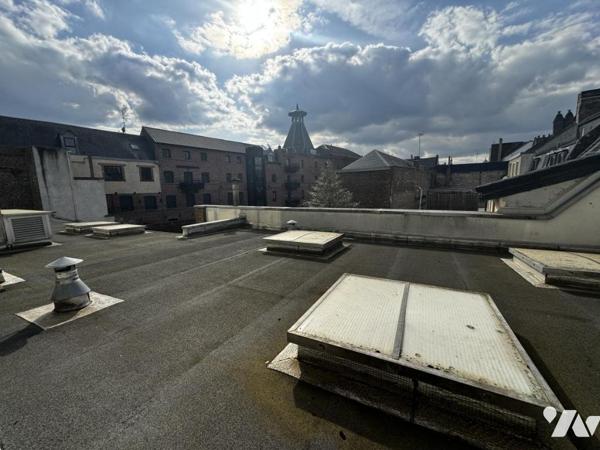CAMBRAI CENTRE VILLE - IMMEUBLE A USAGE DE BUREAUX