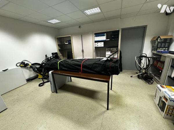 CAMBRAI CENTRE VILLE - IMMEUBLE A USAGE DE BUREAUX