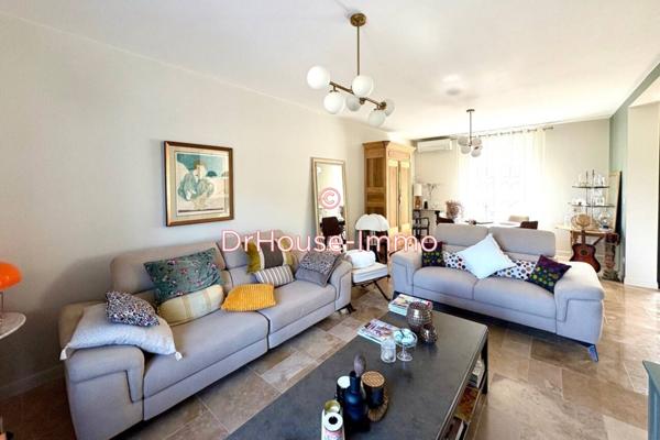 Maison à vendre 5 pièces de 213 m²