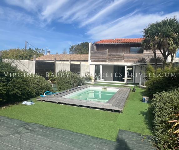 MAISON 3 CHAMBRES + STUDIO SUR TERRAIN AVEC PISCINE CHAUFFÉE