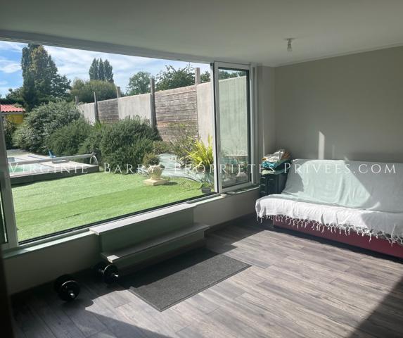 MAISON 3 CHAMBRES + STUDIO SUR TERRAIN AVEC PISCINE CHAUFFÉE