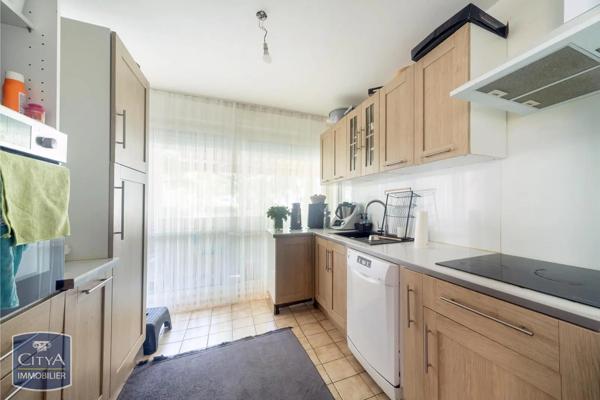 Appartement à vendre 4 pièces 91.27m² Mâcon (71000)