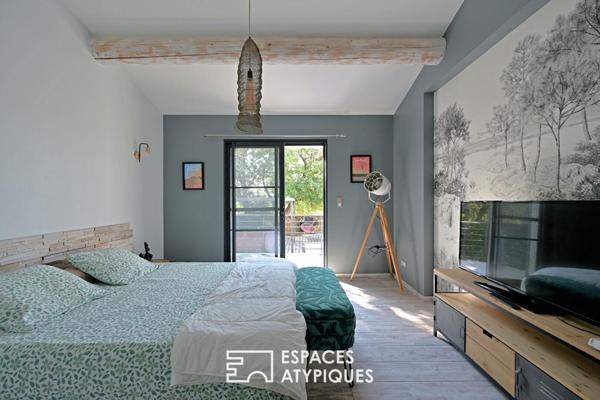 Bastide contemporaine avec piscine et vue
