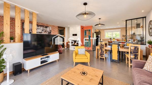 Maison familiale de plain-pied – 130 m² – 4 chambres – Terrain 705 m² – Garage indépendant