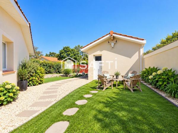Maison familiale de plain-pied – 130 m² – 4 chambres – Terrain 705 m² – Garage indépendant