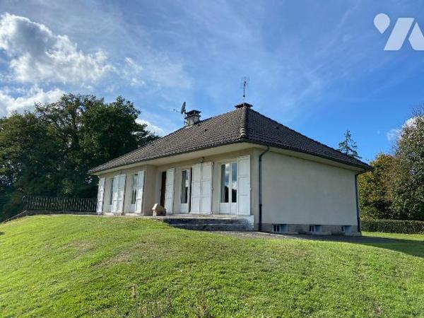 LAFEUILLADE EN VEZIE, sur terrain de 1068 m², maison d'habitation individuelle comprenant s/sol...