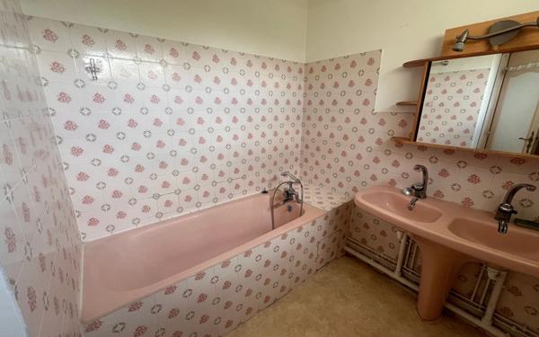 Appartement à vendre    2 pièces •  Châtellerault