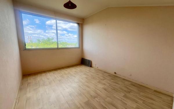 Appartement à vendre    2 pièces •  Châtellerault